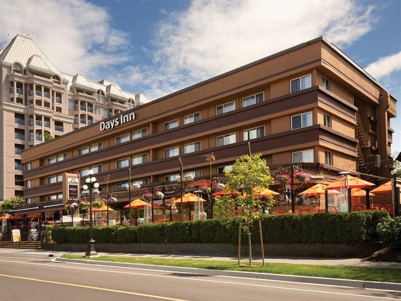Days Inn By Wyndham Victoria On The Harbour Exterior photo